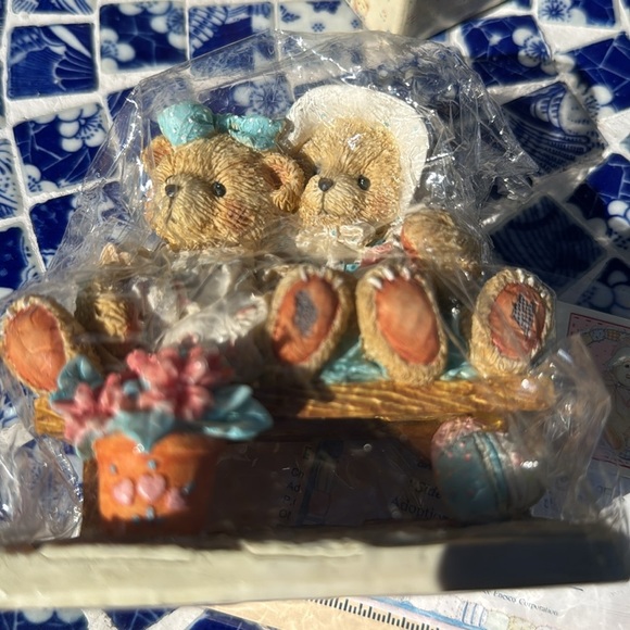 Cherished Teddies Tracie & Nicole Side By Side With Friends Figurine 911372 1992 - Picture 9 of 9